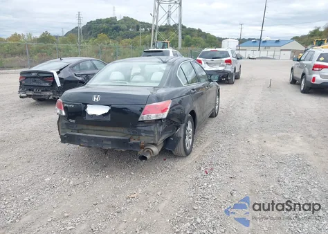 2009 Honda Accord 2.4 Lx-P z USA, uszkodzony, nr VIN 1HGCP264X9A010476